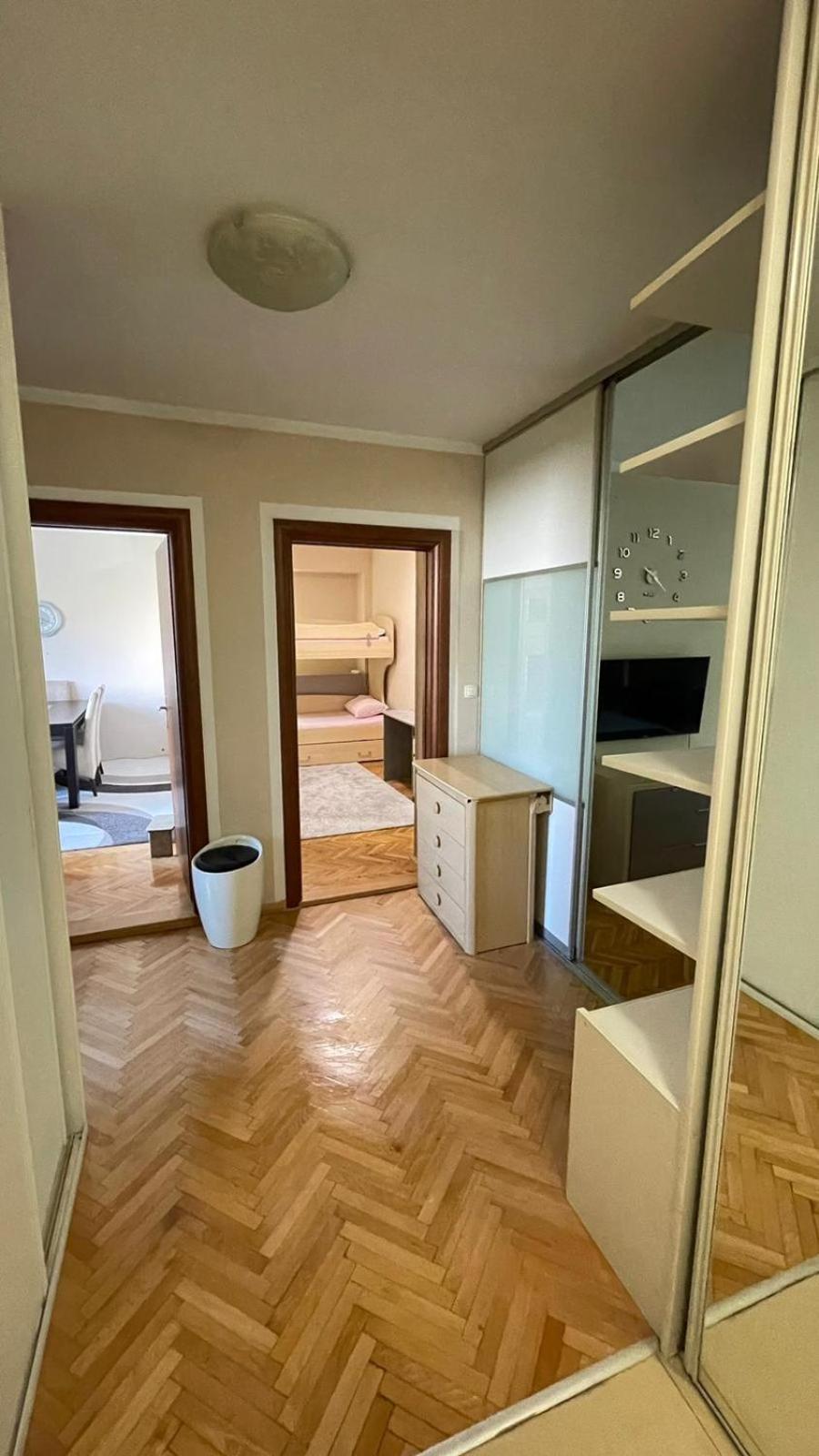 Appartement Stan Daleka Obala